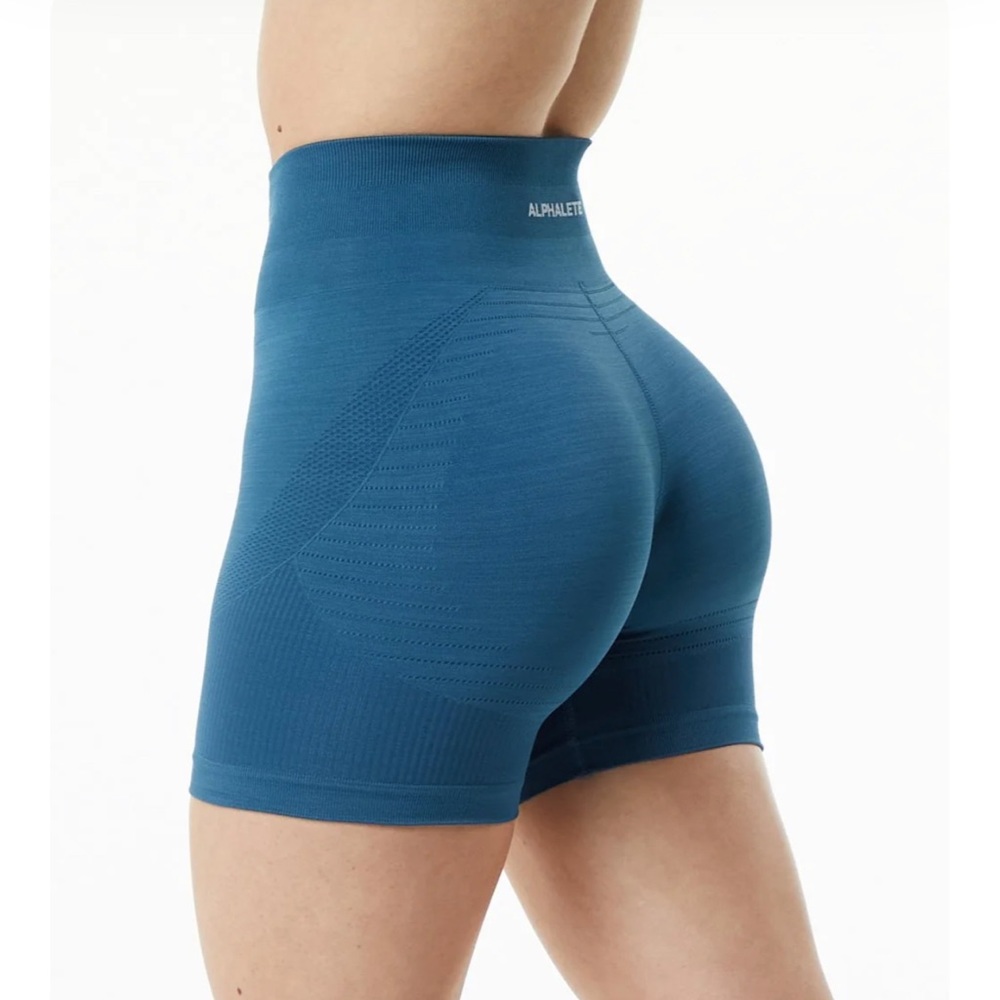 NWT ALPHALETE Ozone Shorts